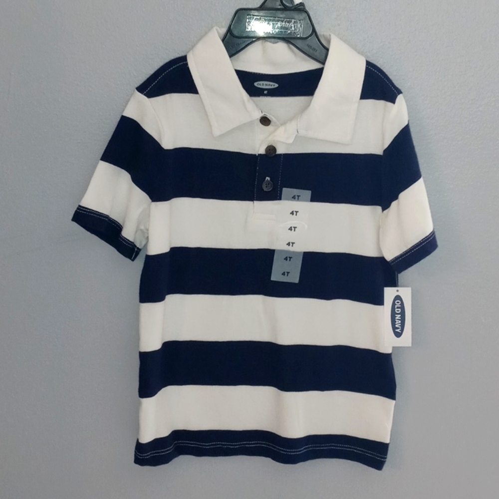 Old navy t-shirt 4t